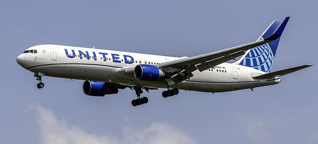 Boeing 767-300
