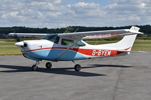 Cessna R182 Skylane RG