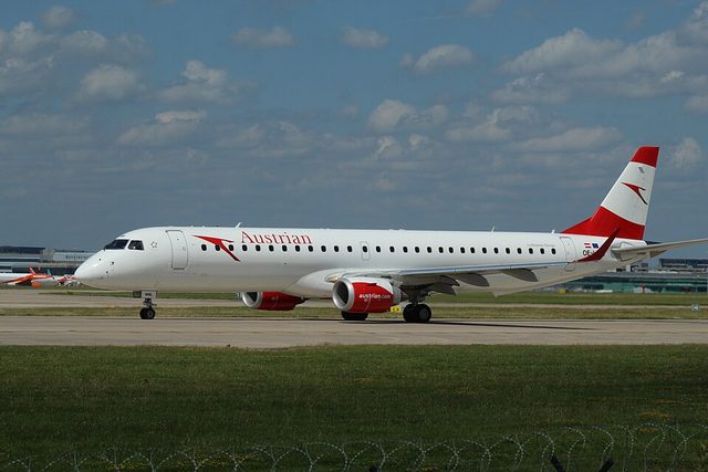 Embraer 195