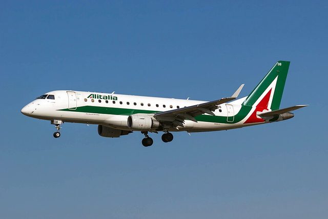 Embraer 175