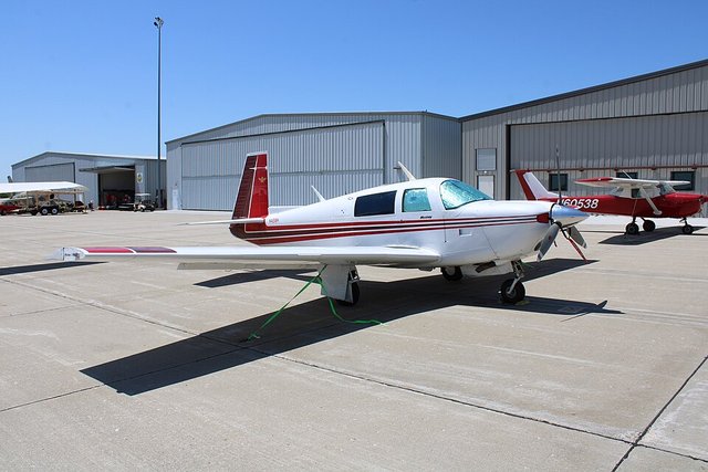 Mooney M20J 201