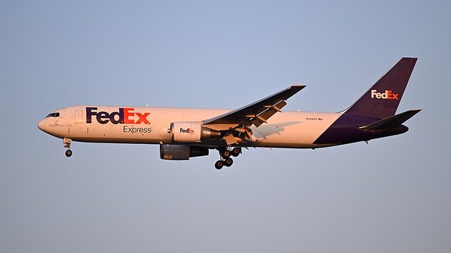 Boeing 767-300 freighter